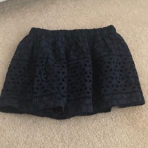 Girls Navy Blue eyelet skirt size 3/4